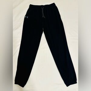 Under Armour fleece pants